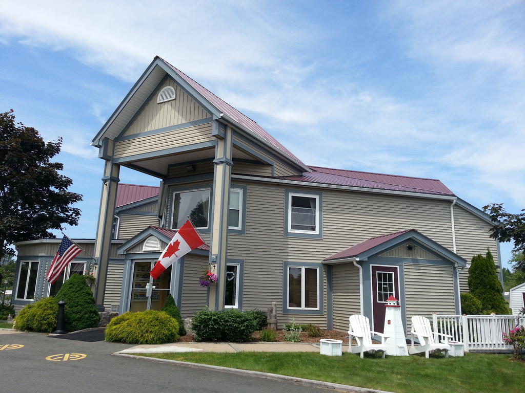 Granite Town Hotel Saint George Экстерьер фото