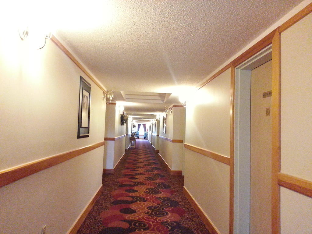 Granite Town Hotel Saint George Экстерьер фото