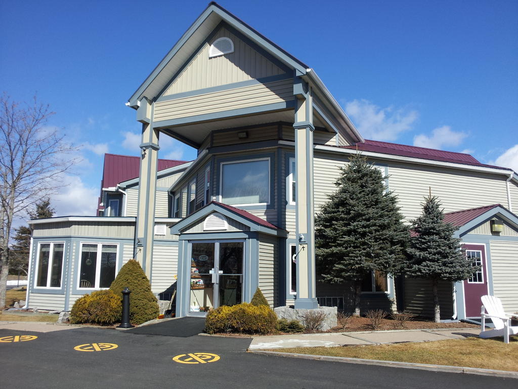 Granite Town Hotel Saint George Экстерьер фото