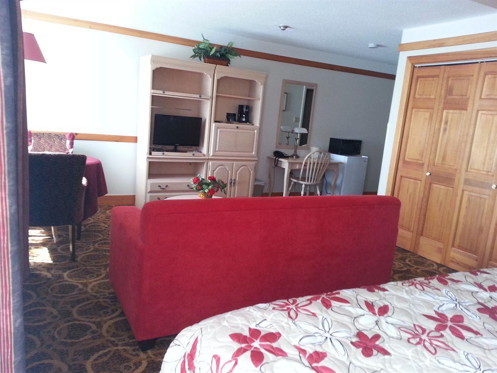 Granite Town Hotel Saint George Экстерьер фото