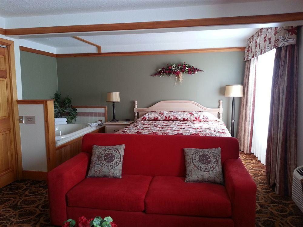 Granite Town Hotel Saint George Экстерьер фото