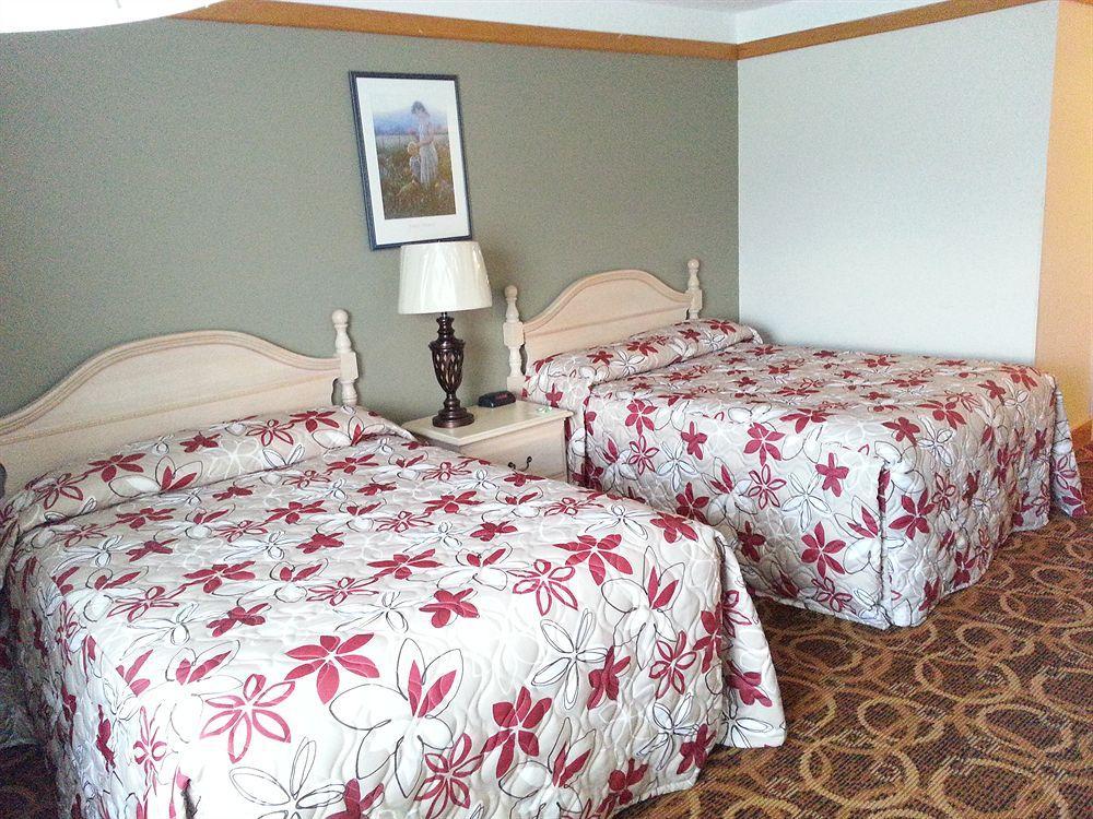 Granite Town Hotel Saint George Экстерьер фото