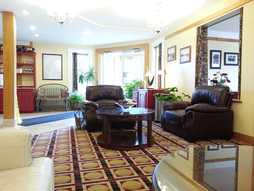 Granite Town Hotel Saint George Экстерьер фото