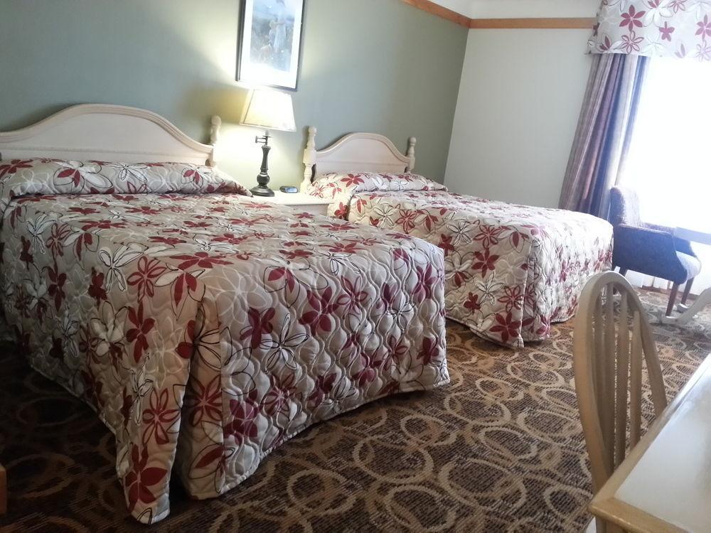 Granite Town Hotel Saint George Экстерьер фото