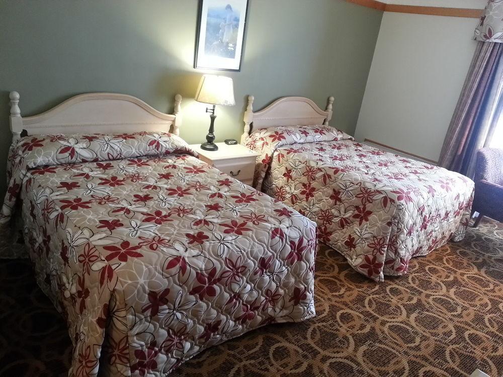 Granite Town Hotel Saint George Экстерьер фото