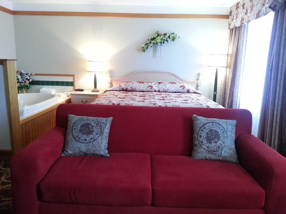 Granite Town Hotel Saint George Экстерьер фото