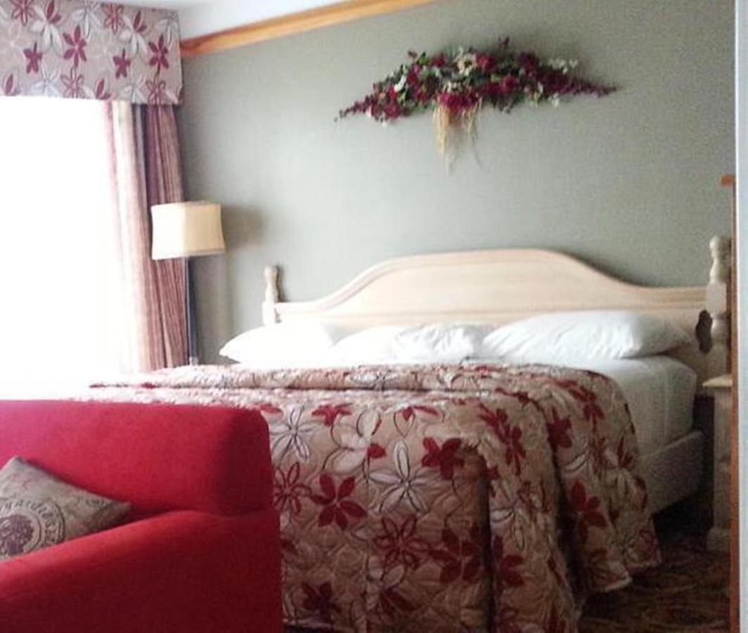 Granite Town Hotel Saint George Номер фото